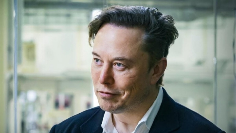  Elon Musk dit au revoir à près d'un milliard de dollars. La faible rentabilité de Starlink l'empêche de bénéficier d'une injection de plusieurs millions de dollars