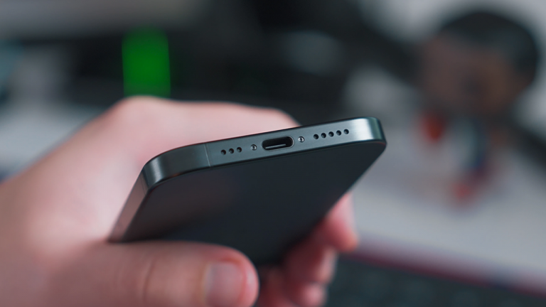 USB-C : quels appareils l'iPhone 15 peut-il recharger ?
