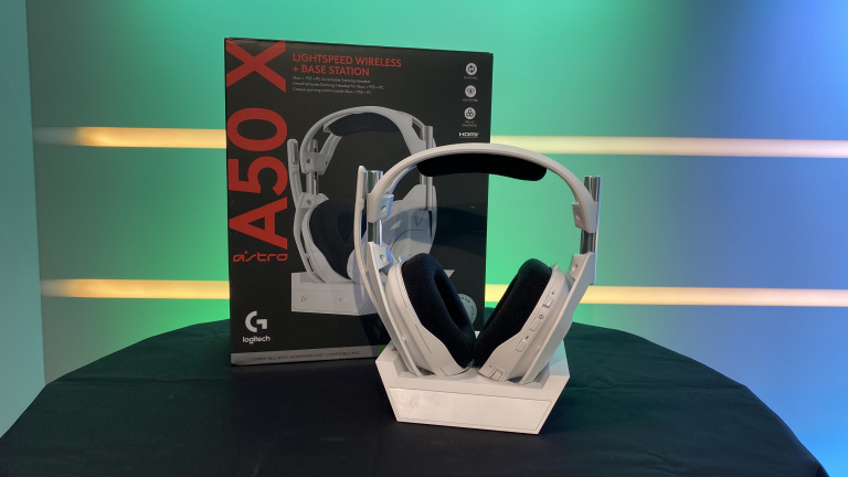 Test Logitech G Astro A50 X Lightspeed : le casque gaming qui bascule entre PS5, PC et Xbox Series en un clic !