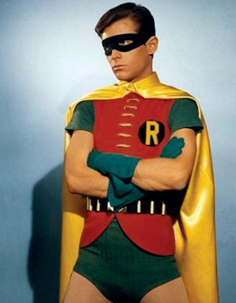 "trop gros pour la télévision" Cette partie du corps de Robin était beaucoup trop voyante dans la série Batman des années 60