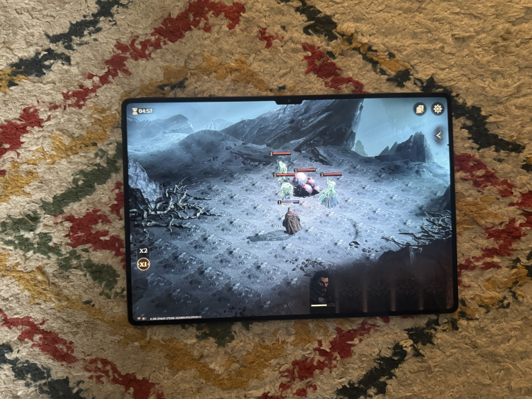 Après deux mois de test, j’en suis convaincu. La tablette MatePad Pro 13.2 de Huawei est une alternative crédible à la Galaxy Tab Ultra et à l’iPad Pro ! 