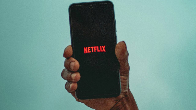 Si vous avez un iPhone, votre compte Netflix pourrait devenir totalement obsolète. Cette nouvelle décision va impacter des millions de personnes alors soyez vigilant !