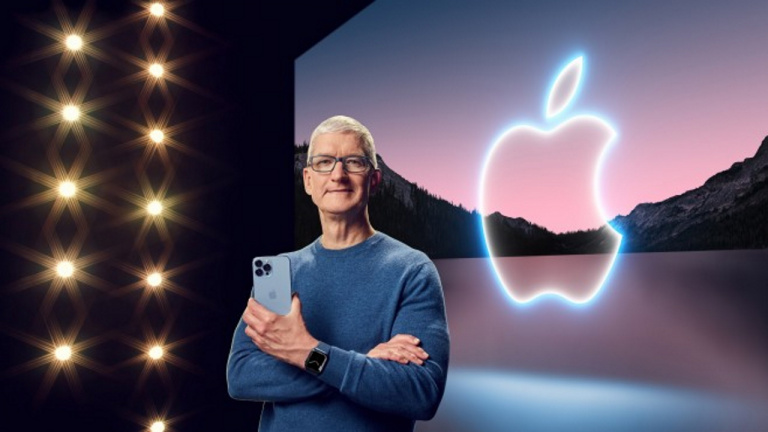 « Ça va redéfinir le futur ! » : en étant trop sûr de lui le PDG d'Apple, Tim Cook, fait prendre beaucoup de risques à sa société ! Avec autant de promesses, la pomme n'a aucunement le droit à l'erreur