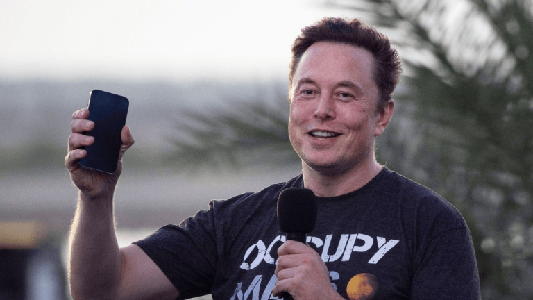 iPhone ou Samsung Galaxy ? Elon Musk et Mark Zuckerberg ne tomberont décidément jamais d'accord, même dans le choix de leur smartphone, tout les oppose