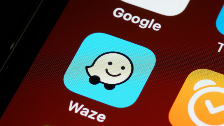 Pour mettre fin au règne de Google Maps, Waze vient de mettre en ligne une mise à jour comportant 6 nouveautés majeures