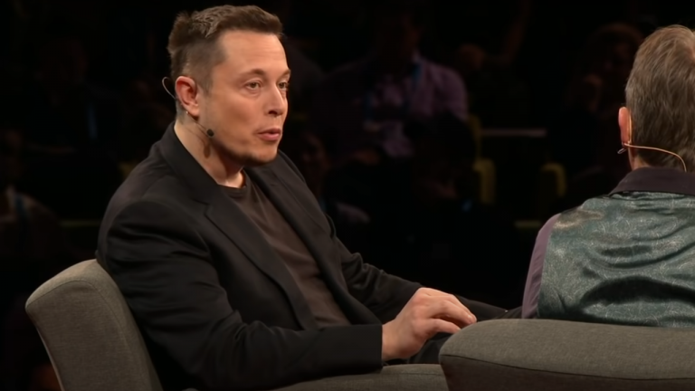 Non, Elon Musk n'est pas un businessman de génie ! Tout ce qu'il touche est loin de se transformer en or, les chiffres de fréquentation de Twitter depuis qu'il l'a racheté en sont la preuve