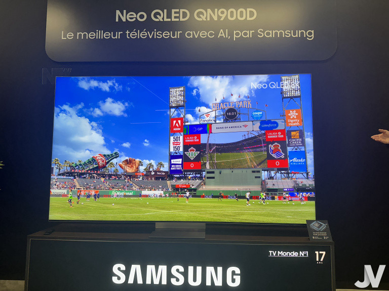 Aujourd'hui, Samsung sort ses TV 4K de 2024 et l'un des modèles est tellement innovant que toute la concurrence parait ridicule sur un point précis