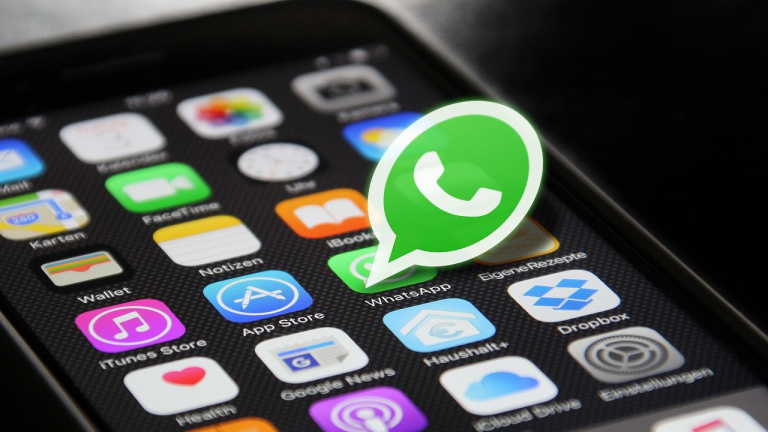 Vous pouvez savoir où se trouvent vos contacts WhatsApp sans même qu’ils le sachent : voici comment faire !