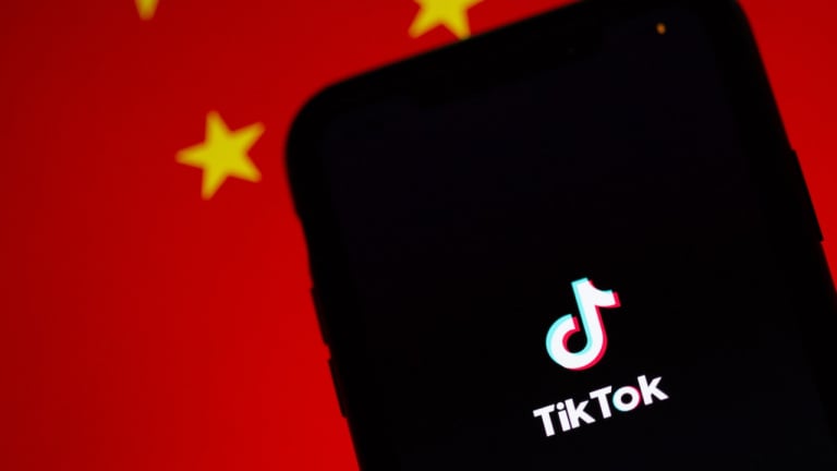 Après des mois de débats entre les Etats-Unis et la Chine, Tik Tok pourrait être racheté par le propriétaire de l'OM