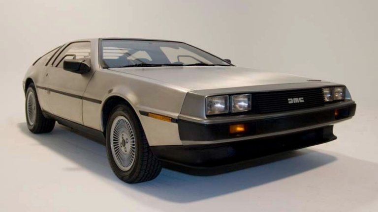 DeLorean : la voiture culte de Retour vers le Futur renaît de ses cendres dans une version électrique qui fait rêver