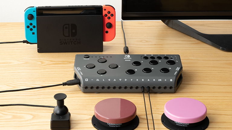 30 ans avant Xbox et PlayStation, Nintendo sortait cet accessoire utile et révolutionnaire. Il est aujourd'hui extrêmement rare 30 ans avant Xbox et PlayStation, Nintendo sortait cet accessoire utile et révolutionnaire. Il est aujourd'hui extrêmement rare
