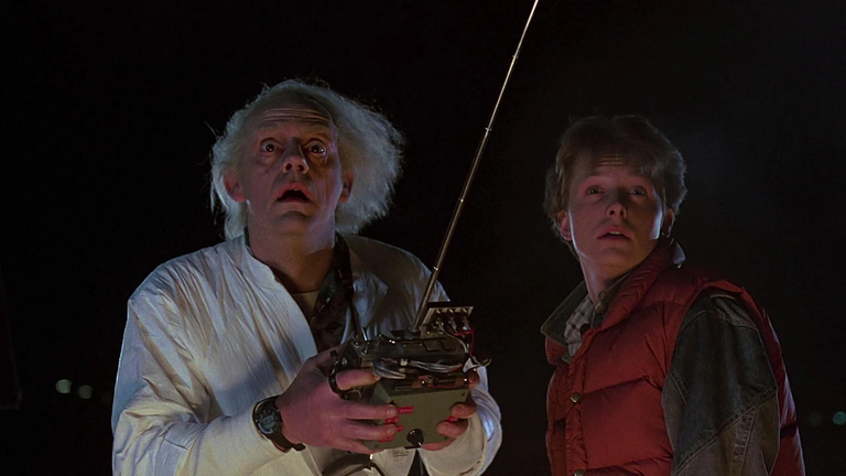 Ce détail de Retour vers le Futur vous a échappé durant 40 ans : il fait référence à un film mythique de la pop-culture Ce détail de Retour vers le Futur vous a échappé durant 40 ans : il fait référence à un film mythique de la pop-culture