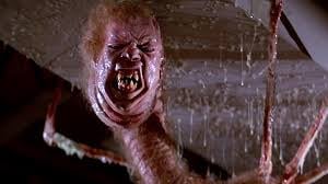 Ce film de SF horrifique vieux de plus de 40 ans a donné naissance à un monstre culte du cinéma, mais le préquel fut un véritable désastre Ce film de SF horrifique vieux de plus de 40 ans a donné naissance à un monstre culte du cinéma, mais le préquel fut un véritable désastre