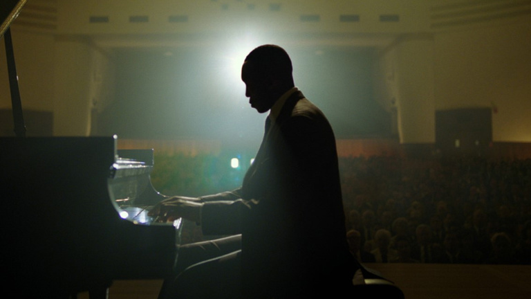 Ce film oscarisé avec une star du Seigneur des anneaux est un véritable chef-d'oeuvre : il est dispo en exclusivité sur Amazon ! Ce film oscarisé avec une star du Seigneur des anneaux est un véritable chef-d'oeuvre : il est dispo en exclusivité sur Amazon !