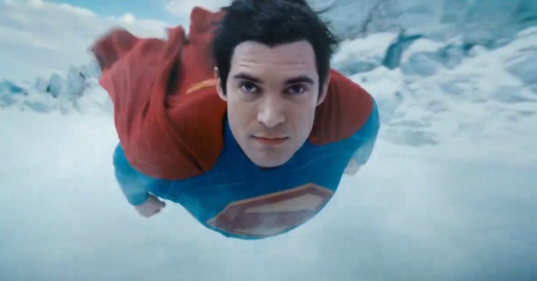 "Il n'y a aucun trucage", James Gunn répond aux détracteurs de Superman, le visage de David Corenswet n'a pas été retouché dans cette scène "Il n'y a aucun trucage", James Gunn répond aux détracteurs de Superman, le visage de David Corenswet n'a pas été retouché dans cette scène