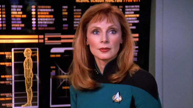 Cette actrice fut virée de la série Star Trek : elle est revenue triomphale un an plus tard Cette actrice fut virée de la série Star Trek : elle est revenue triomphale un an plus tard