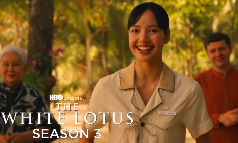 "The White Lotus" enflamme HBO Max en 2025 : Une nouvelle saison qui fait l'unanimité "The White Lotus" enflamme HBO Max en 2025 : Une nouvelle saison qui fait l'unanimité