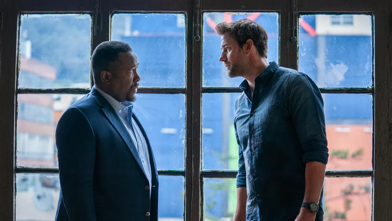 "Si bon d'être de retour" Amazon défie The Night Agent sur Netflix : cette série d'espionnage revient avec un film !