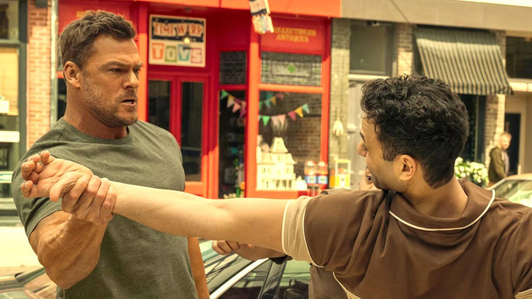 Après 2 ans, cette excellente série d'action va faire la loi : Reacher a un rival de taille en mars 2025 Après 2 ans, cette excellente série d'action va faire la loi : Reacher a un rival de taille en mars 2025