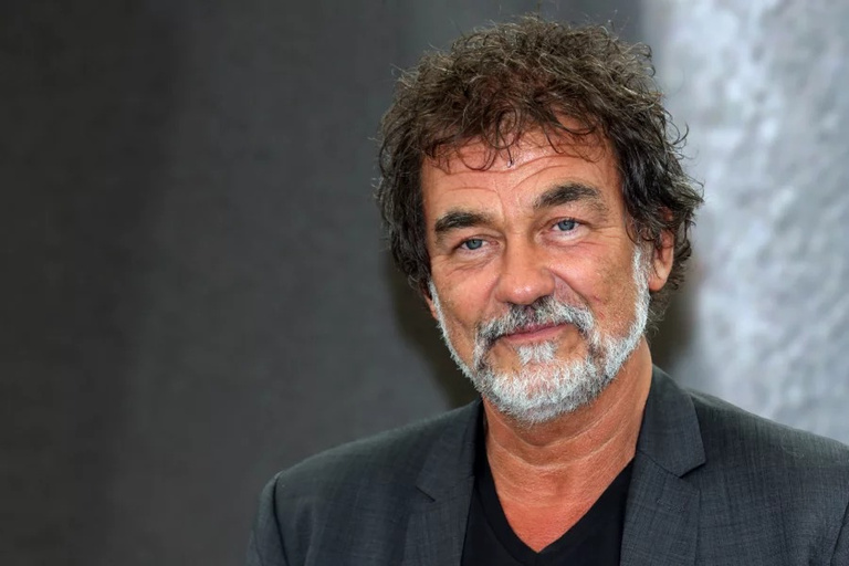 "Un enfer" Le réalisateur de Bastion 36 sur Netflix est catégorique : le tournage du film fut un cauchemar "Un enfer" Le réalisateur de Bastion 36 sur Netflix est catégorique : le tournage du film fut un cauchemar