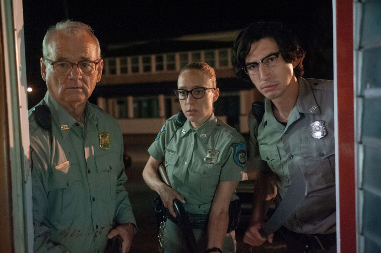 C'est le film de zombies le plus étrange disponible sur Netflix : l'acteur de Star Wars s'éclate comme jamais C'est le film de zombies le plus étrange disponible sur Netflix : l'acteur de Star Wars s'éclate comme jamais