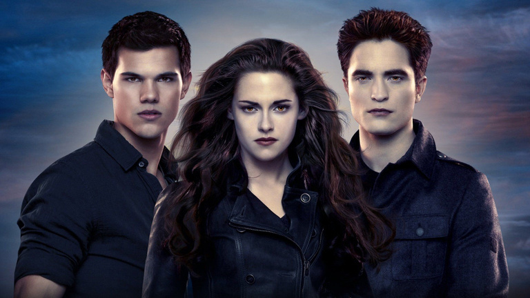 "C'était un désastre" La saga Twilight fut critiquée de toute part, et en particulier pour ce détail qui a fait hurler les fans "C'était un désastre" La saga Twilight fut critiquée de toute part, et en particulier pour ce détail qui a fait hurler les fans