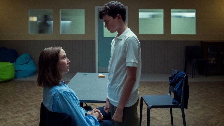 Adolescence, la série Netflix, fait même du bruit chez les politiques ! Adolescence, la série Netflix, fait même du bruit chez les politiques !