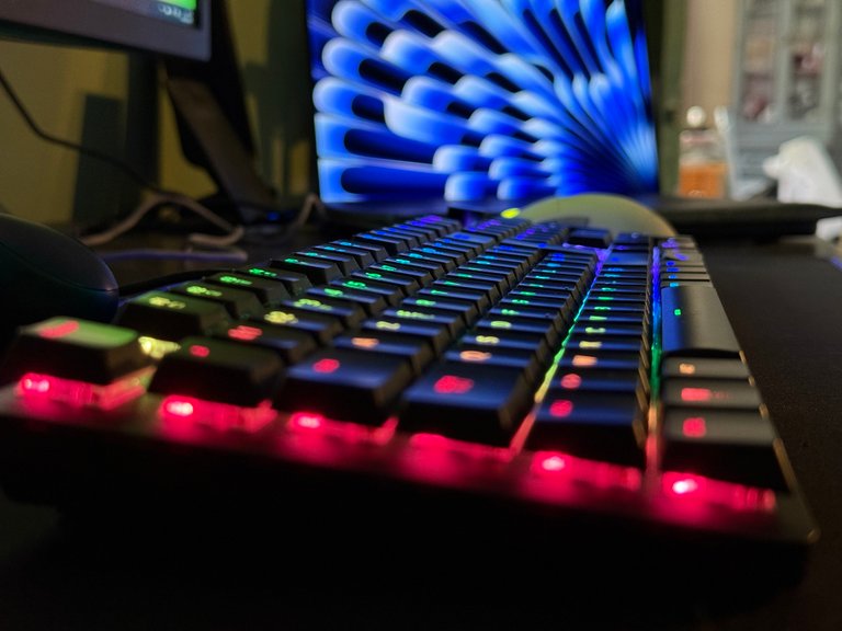 Test Trust GXT 868 Torix : le clavier gamer sans fil RGB à moins de 90€ peut-il convaincre ? Test Trust GXT 868 Torix : le clavier gamer sans fil RGB à moins de 90€ peut-il convaincre ?