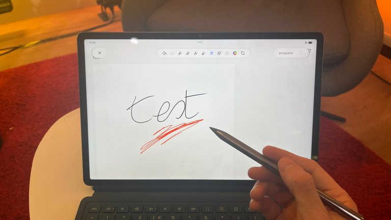 La première tablette qui m'a fait (presque) oublier l'iPad Pro : test de la Lenovo Yoga Tab Plus La première tablette qui m'a fait (presque) oublier l'iPad Pro : test de la Lenovo Yoga Tab Plus