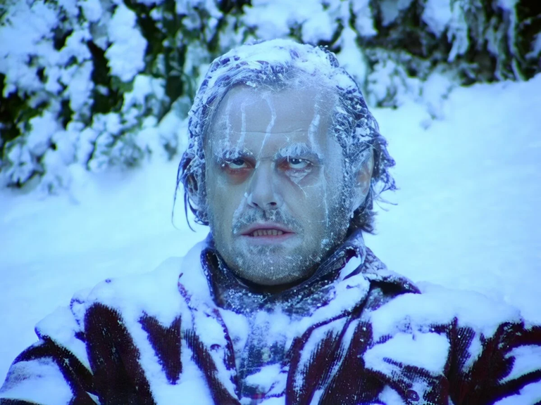 45 ans après sa sortie, le plus gros mystère du film The Shining a enfin été percé : il a fallu un an d’investigation pour répondre à cette grande question ! 45 ans après sa sortie, le plus gros mystère du film The Shining a enfin été percé : il a fallu un an d’investigation pour répondre à cette grande question !