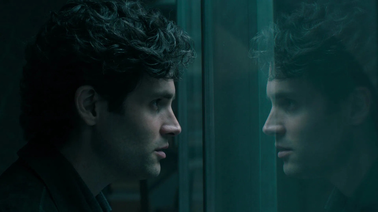 Après deux ans d'attente, cette série originale Netflix s'impose une dernière fois : sa cinquième et ultime saison est tout de suite passée Top 1 ! Après deux ans d'attente, cette série originale Netflix s'impose une dernière fois : sa cinquième et ultime saison est tout de suite passée Top 1 !