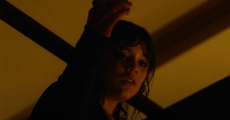 "Insipide" Rien ne va pour Jenna Ortega ! Le nouveau film de la star de Mercredi sur Netflix est noté 16% "Insipide" Rien ne va pour Jenna Ortega ! Le nouveau film de la star de Mercredi sur Netflix est noté 16%