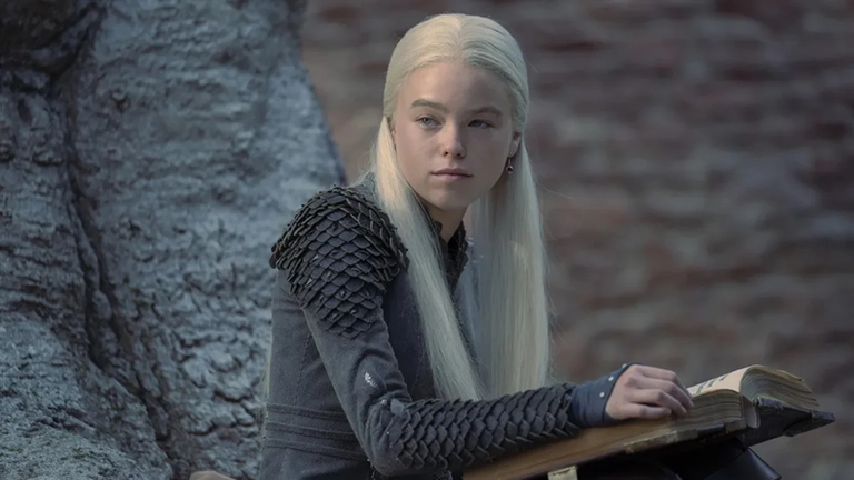 "Nous allons vous trouver un prof de théâtre" Cette actrice de House of the Dragon se souvient d'une remarque très désagréable pendant le tournage de la série