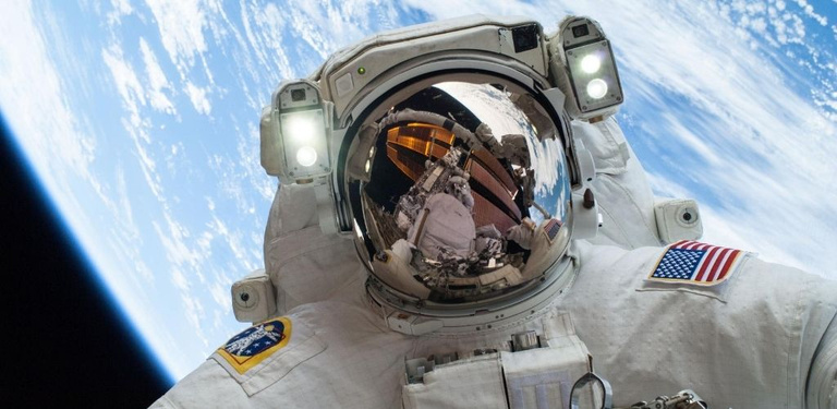 La NASA dévoile tous ses secrets sur Amazon Prime. C’est une mission stratégique pour l’agence spatiale