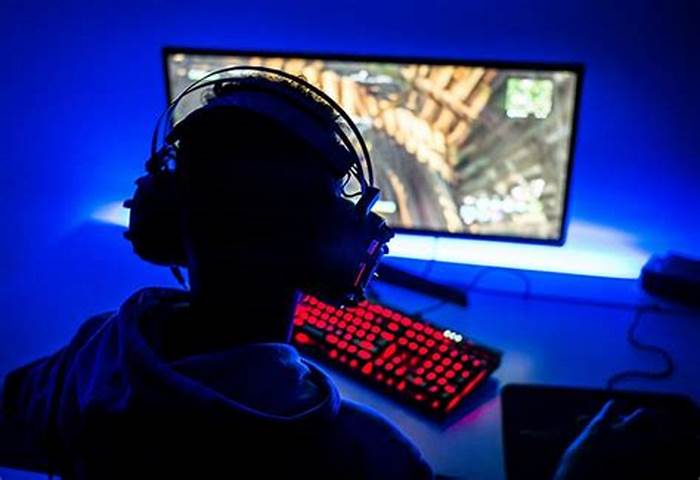 Cauchemar familial : un père traque son propre fils... dans un jeu vidéo ! Cauchemar familial : un père traque son propre fils... dans un jeu vidéo !