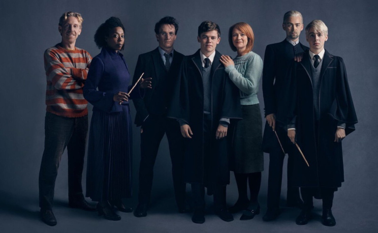 Cet iconique acteur de Harry Potter est de retour dans l'adaptation de la saga, les fans seront ravis... Cet iconique acteur de Harry Potter est de retour dans l'adaptation de la saga, les fans seront ravis...