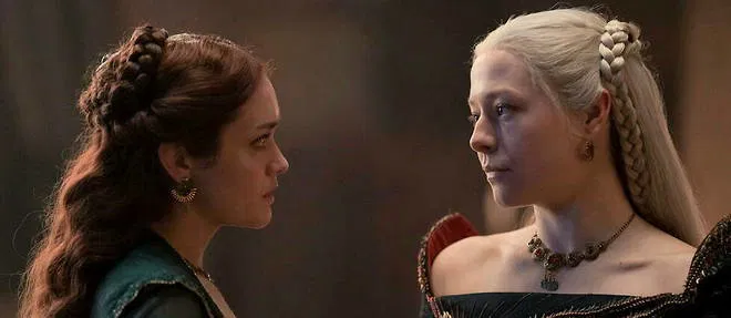 "Nous n'avons jamais fait quelque chose comme ça" Cet épisode de la saison 3 de House of the Dragon s'annonce historique ! "Nous n'avons jamais fait quelque chose comme ça" Cet épisode de la saison 3 de House of the Dragon s'annonce historique !
