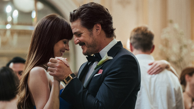 "Séduction assurée" Pedro Pascal crève l'écran en 2025 avec cette comédie : Chris Evans et Dakota Johnson complètent le casting "Séduction assurée" Pedro Pascal crève l'écran en 2025 avec cette comédie : Chris Evans et Dakota Johnson complètent le casting