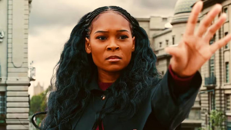 Cette série de super-héros notée 100 % est de retour en 2025 : La nouvelle saison sort sur Netflix cet été, après 1 an d'attente Cette série de super-héros notée 100 % est de retour en 2025 : La nouvelle saison sort sur Netflix cet été, après 1 an d'attente