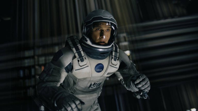 To make Interstellar more realistic, Christopher Nolan planted 2,000 tonnes of corn. You will never guess what he did afterwards! To make Interstellar more realistic, Christopher Nolan planted 2,000 tonnes of corn. You will never guess what he did afterwards!
