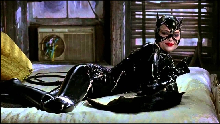 « Le masque m’écrasait le visage » : cette actrice légendaire a subi son rôle sur le tournage de Batman Returns « Le masque m’écrasait le visage » : cette actrice légendaire a subi son rôle sur le tournage de Batman Returns