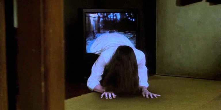Ce film m'a traumatisé lorsque j'étais ado et je ne voulais plus jamais voir de film d'horreur de ma vie... Ce film m'a traumatisé lorsque j'étais ado et je ne voulais plus jamais voir de film d'horreur de ma vie...