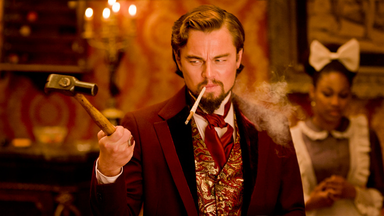 Leonardo DiCaprio s'est méchamment blessé lors du tournage de cette scène culte : Tarantino n'en revenait pas ! Leonardo DiCaprio s'est méchamment blessé lors du tournage de cette scène culte : Tarantino n'en revenait pas !