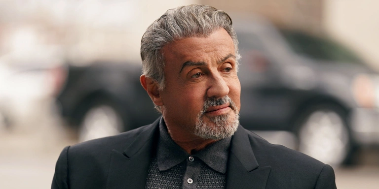 Tulsa King : "J'ai beaucoup d'admiration pour lui" Le cascadeur de Sylvester Stallone raconte une cascade inoubliable de la saison 2 de la série 
