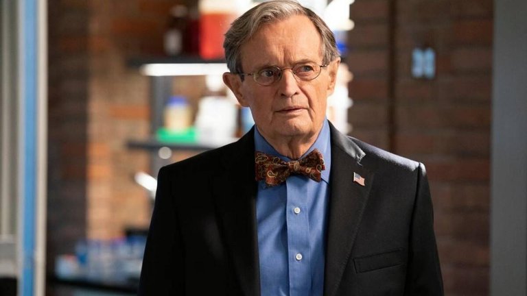 "Un hommage à notre cher ami" NCIS parvient à ramener un personnage adoré de la franchise après la mort de l'acteur