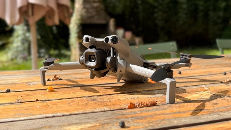 Test du DJI Mini 5 Pro : DJI repousse-t-il les limites des drones au format mini ? Test du DJI Mini 5 Pro : DJI repousse-t-il les limites des drones au format mini ?