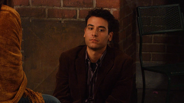 Il y a 20 ans, l'une des meilleures série de tous les temps débutait : elle est entièrement dispo sur Disney+ !