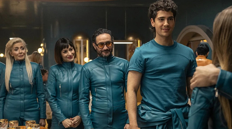 La nouvelle série des créateurs de La Casa de Papel se fait atomiser par la critique, mais cartonne sur Netflix ! La nouvelle série des créateurs de La Casa de Papel se fait atomiser par la critique, mais cartonne sur Netflix !