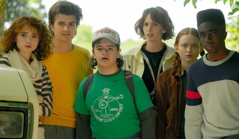 Stranger Things saison 5 : analyse de la mystérieuse vidéo CODE ROUGE diffusée par Netflix ! Stranger Things saison 5 : analyse de la mystérieuse vidéo CODE ROUGE diffusée par Netflix !