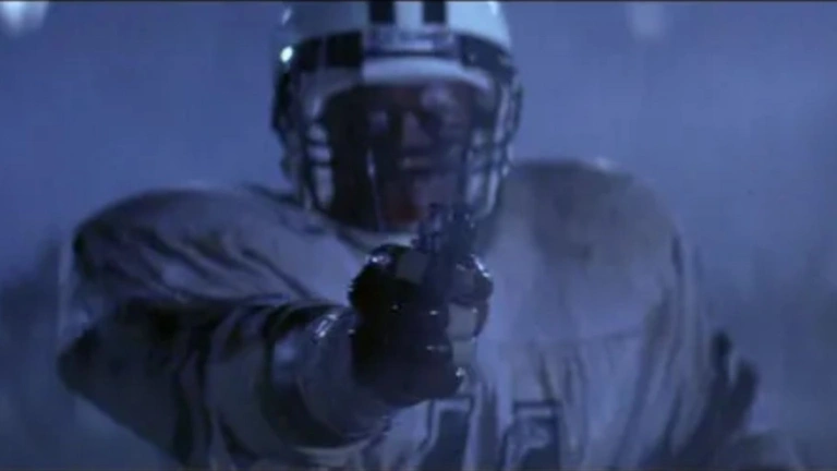 “Il faisait passer un message” Bruce Willis a toujours refusé de s’excuser pour ce film jugé “offensant”  “Il faisait passer un message” Bruce Willis a toujours refusé de s’excuser pour ce film jugé “offensant”